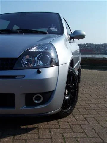 Clio-5.webp