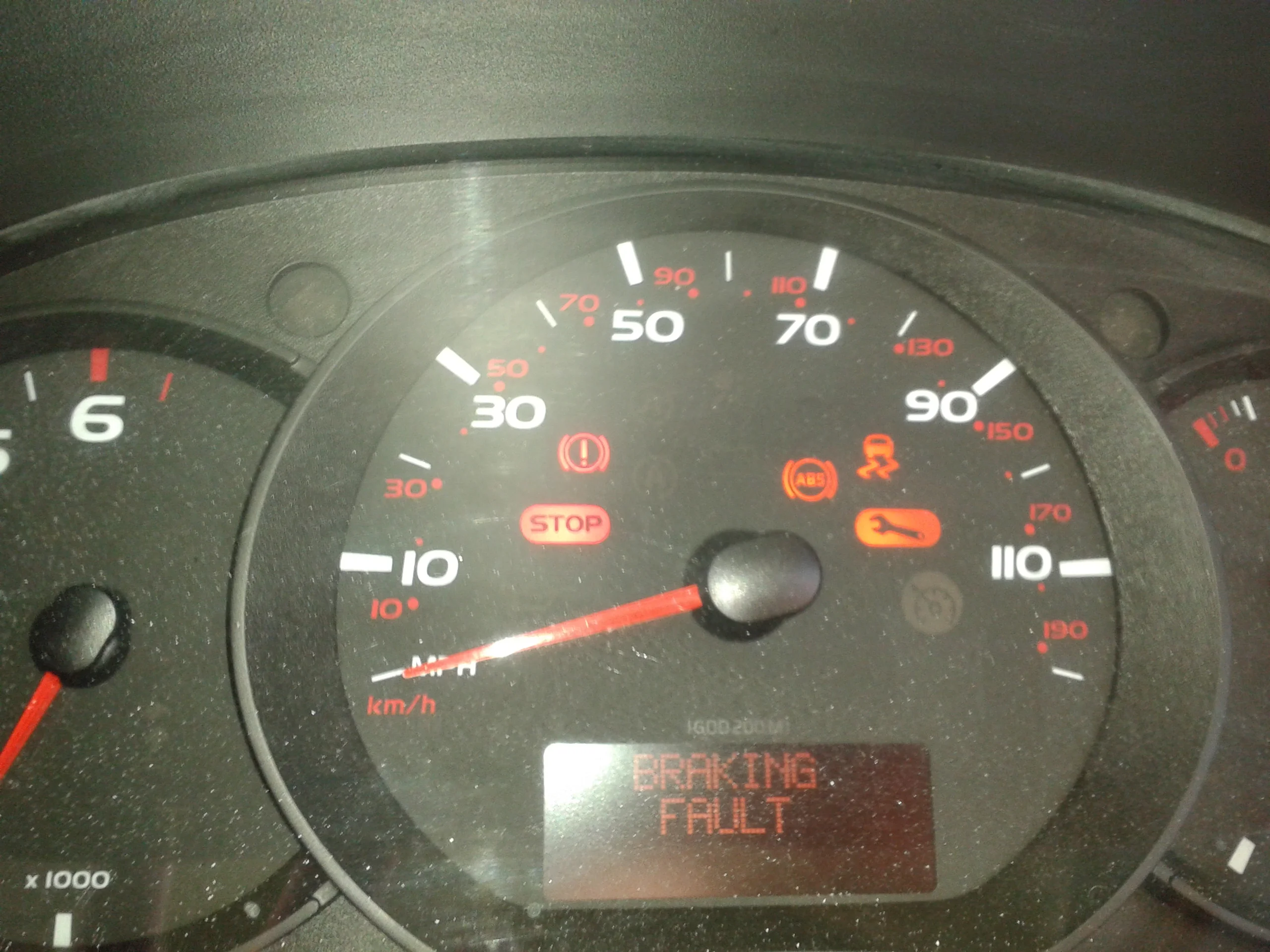 CLIO ABS WARNING LIGHT.webp