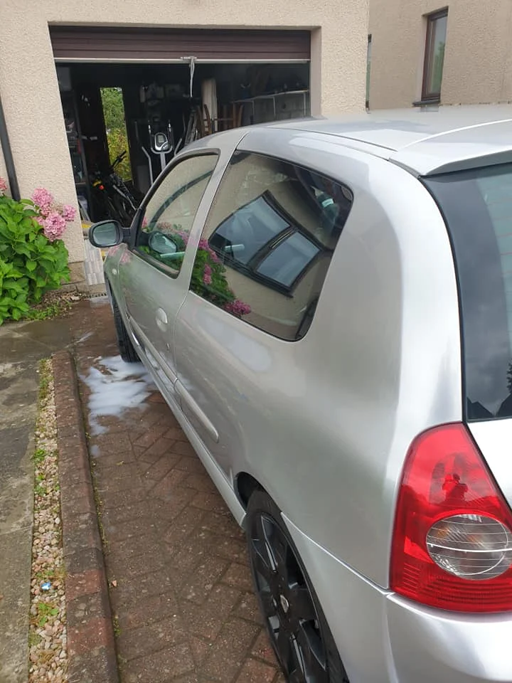 clio g.webp