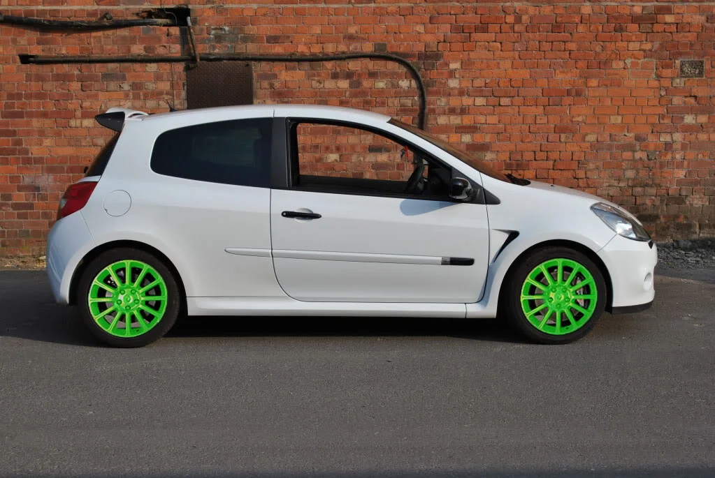 Clio-Greenwheels.webp