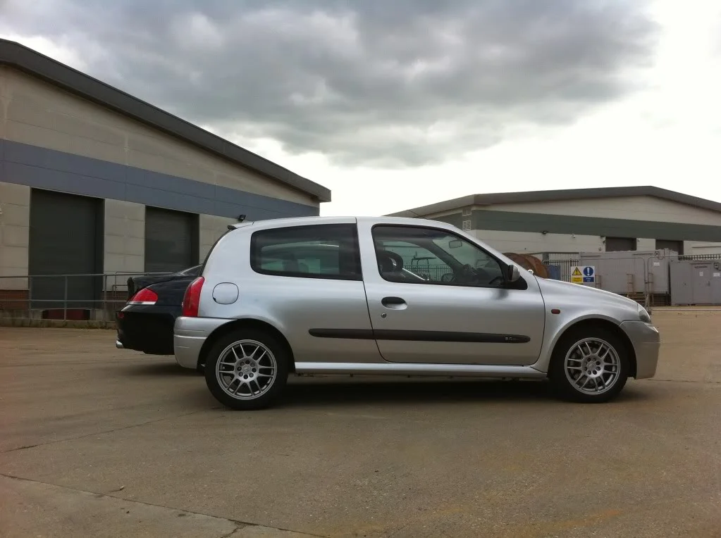 Clio-M6020.webp