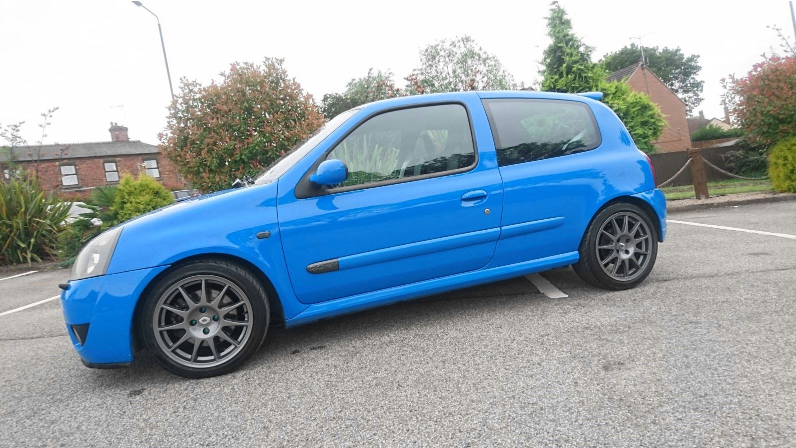 Clio RB.JPG