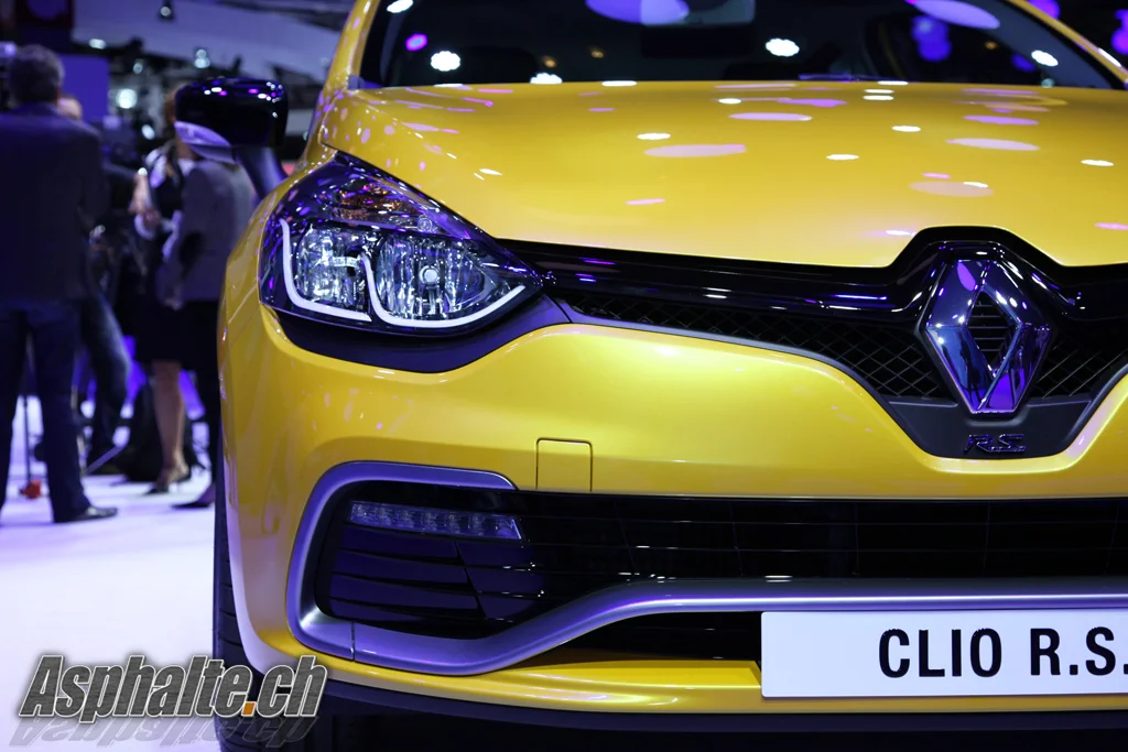 clio-rs-2-384d5b9.webp