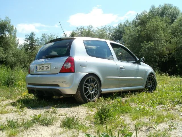 clio-rs-foto_6832877_17433713_18825848.webp