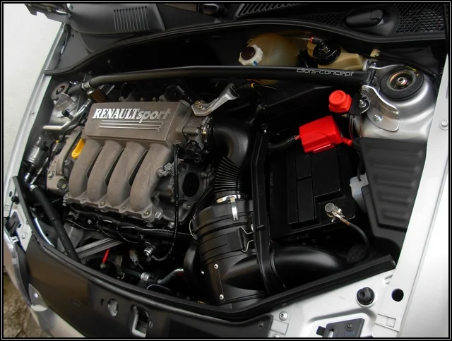 clio-rs1-11-10baa72.webp
