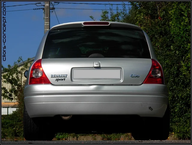 clio-rs1-11-12703a7.webp