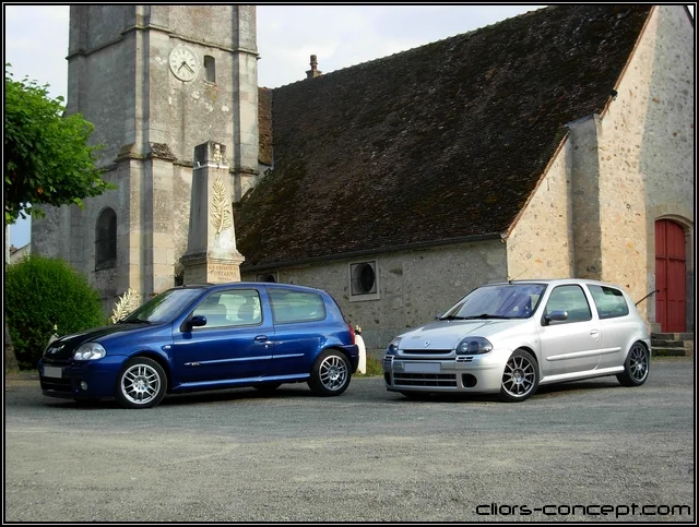clio-rs1-17-118d559.webp