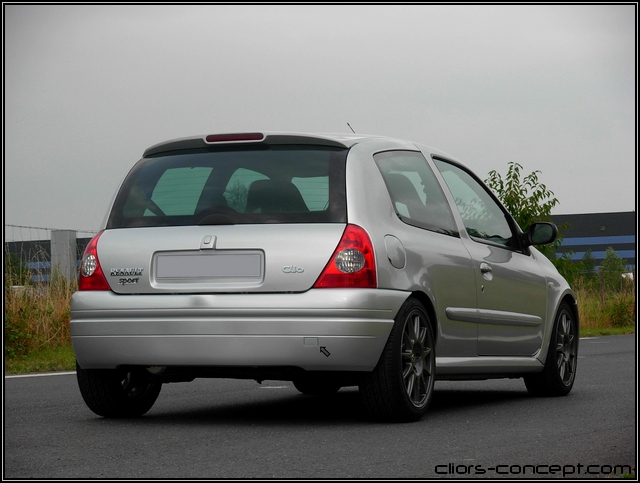 clio-rs1-2-11c958d.jpg