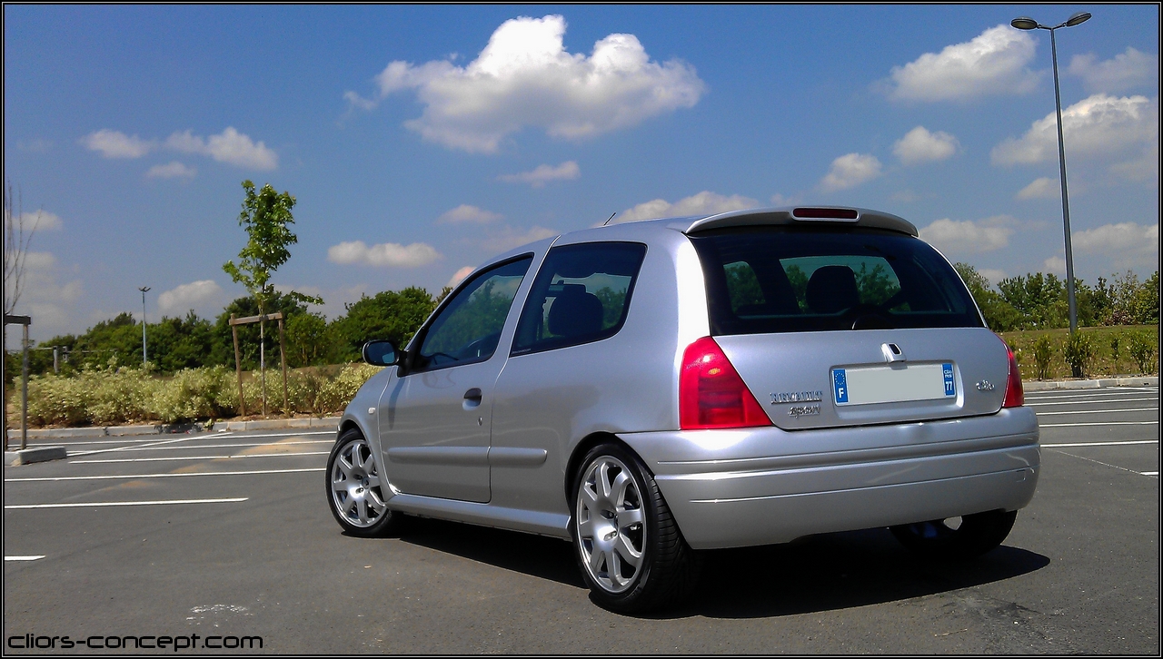 clio-rs1-2-3e828d2.jpg