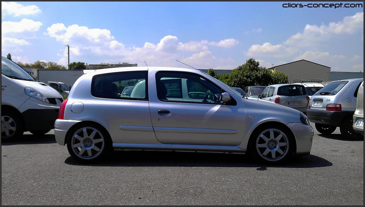 clio-rs1-5-3e828fe.webp