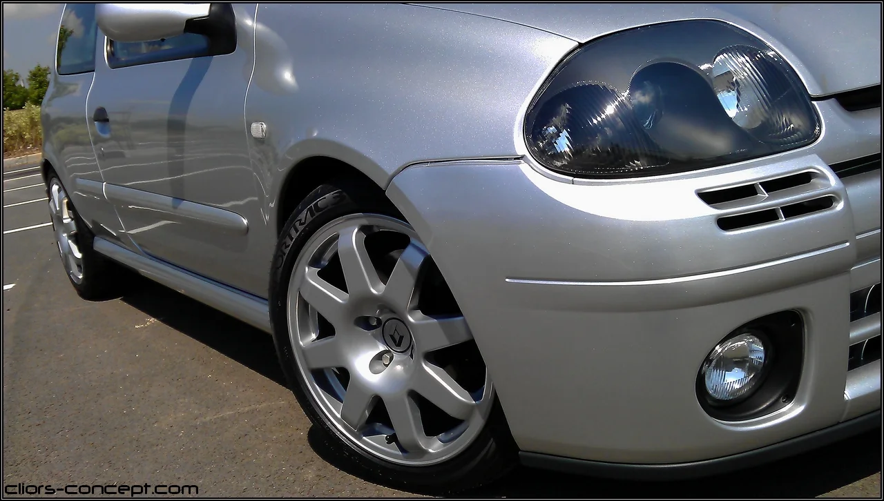 clio-rs1-6-3e8290b.webp