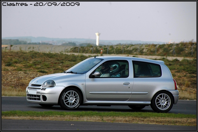 clio-rs1-clastres-8-134e7af.jpg