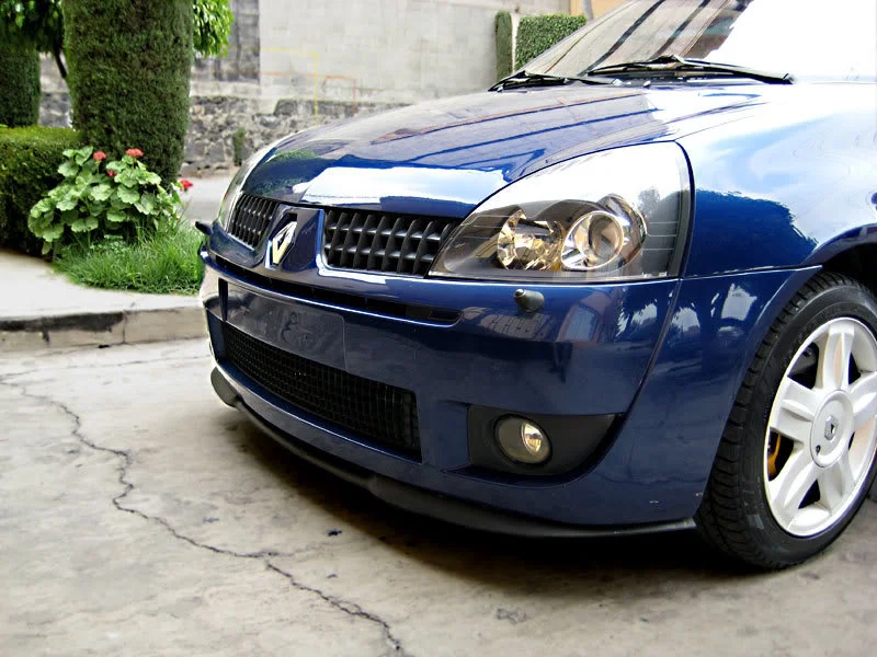 Clio-RS_0006.webp