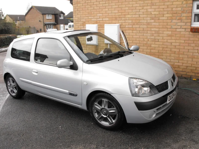 clio001-Anthbullet.webp