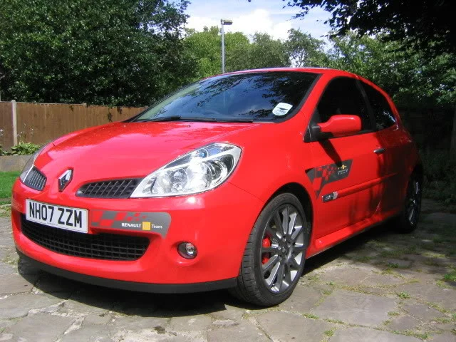 clio001.webp