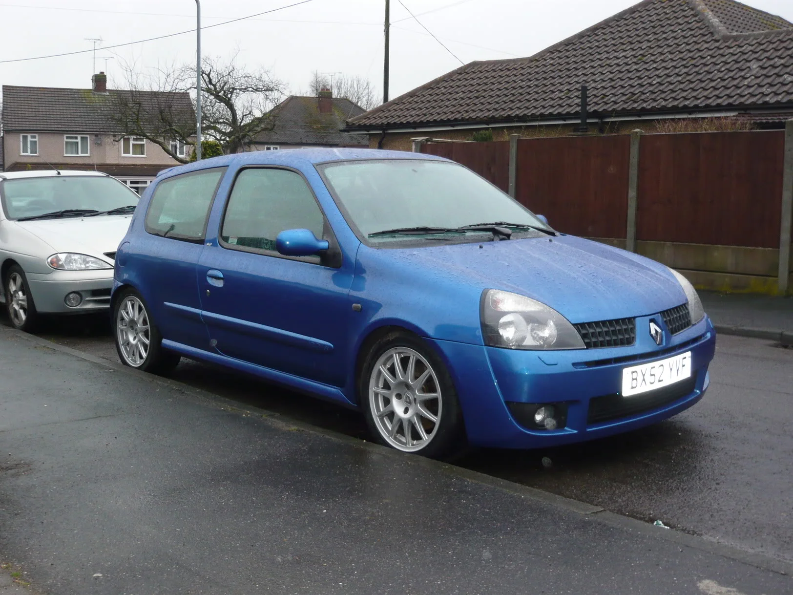 Clio001.webp
