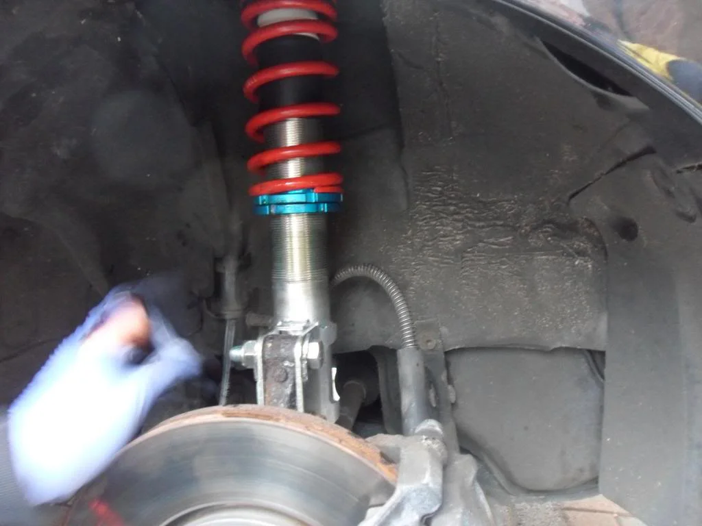 clio001_zpsa8ea12e9.webp