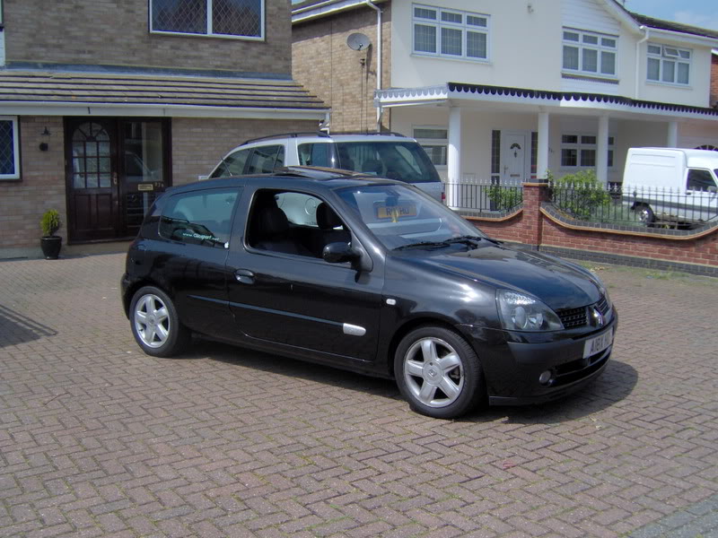 clio002-1.jpg