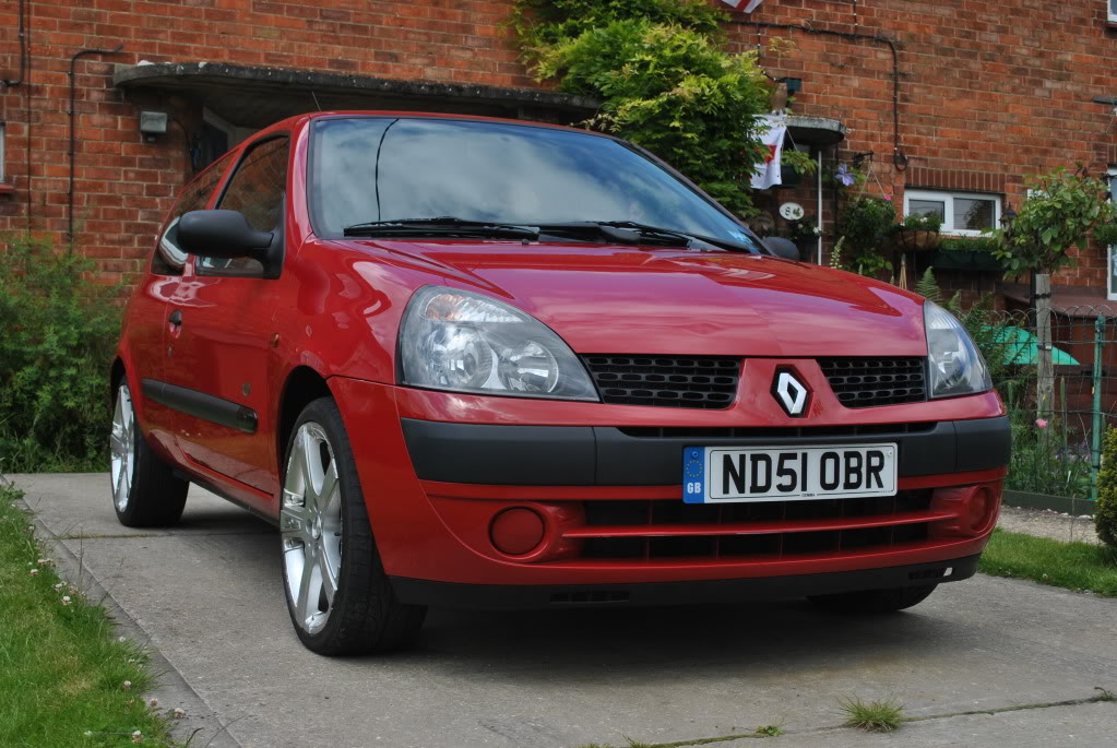 clio002.jpg clio002.jpg