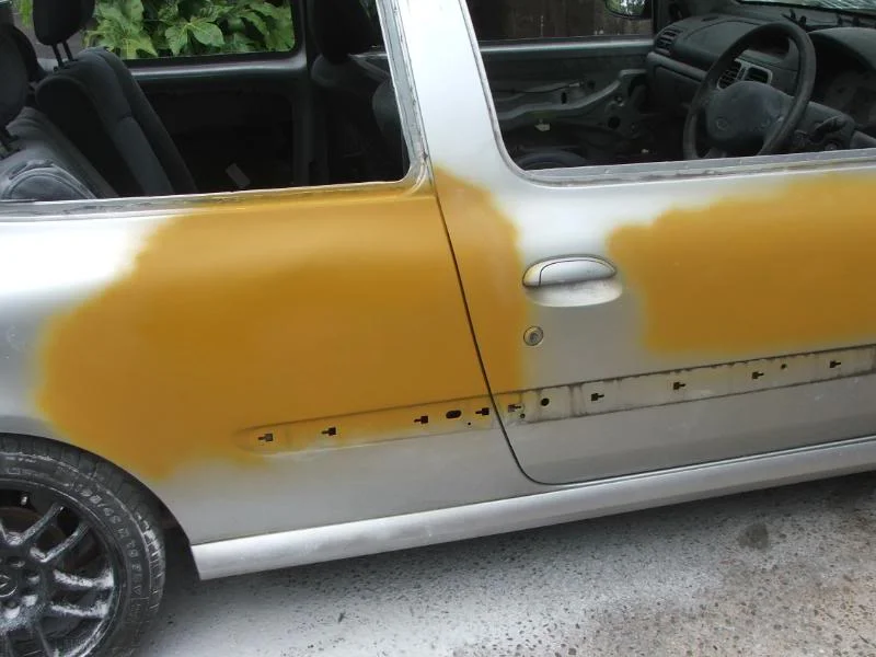 clio002.webp