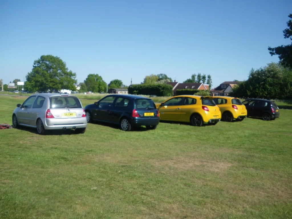 Clio002.webp