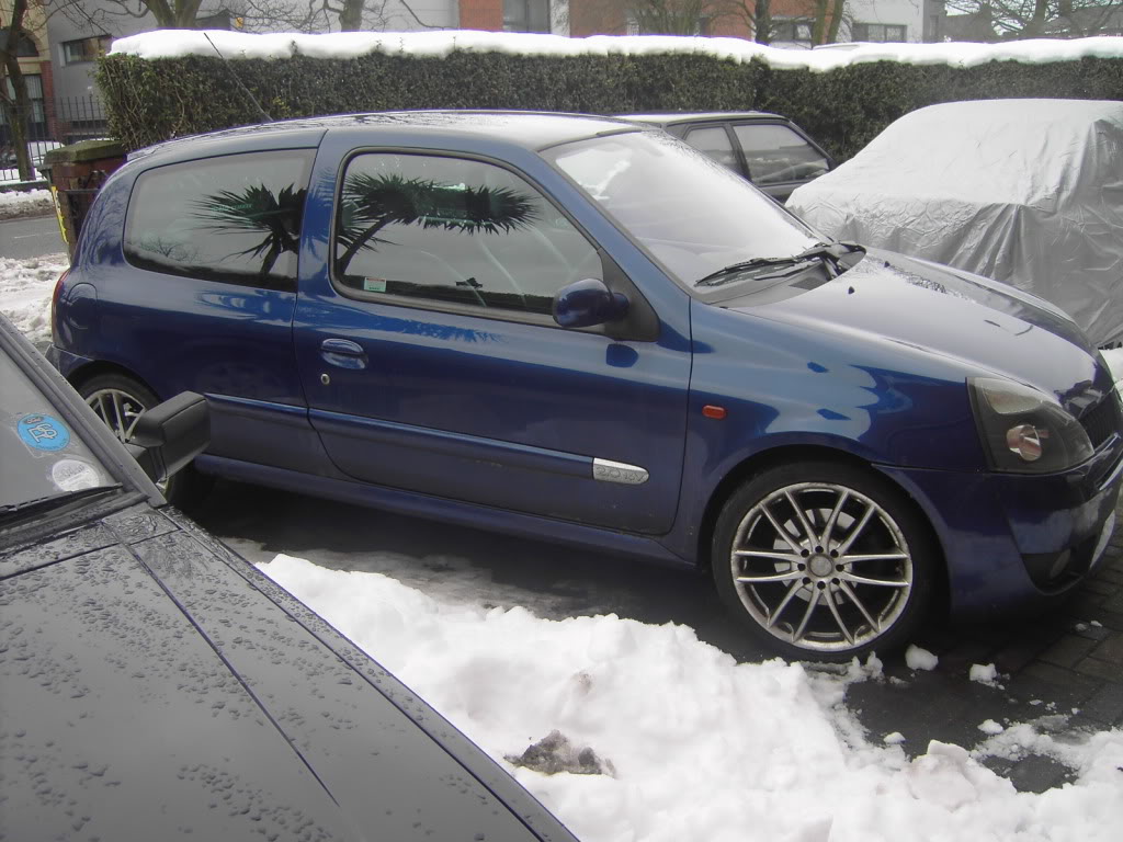 clio004.jpg