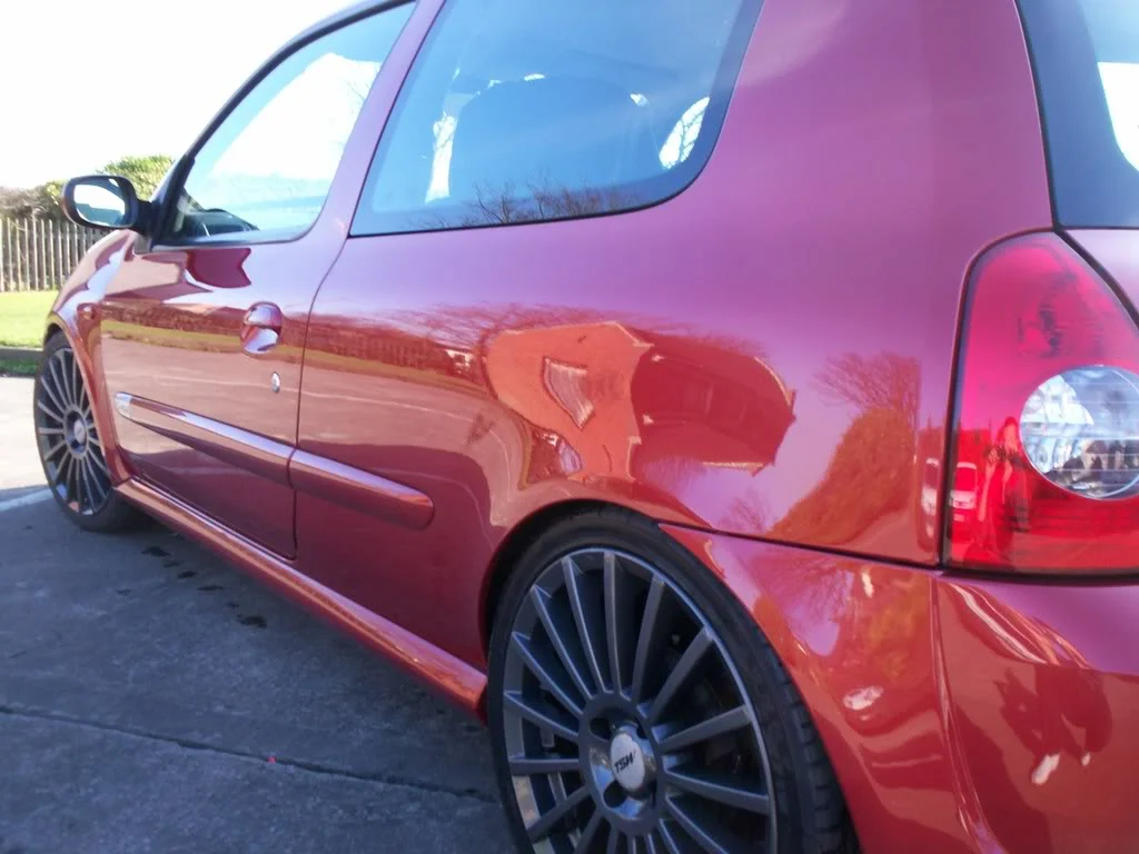 clio004.webp