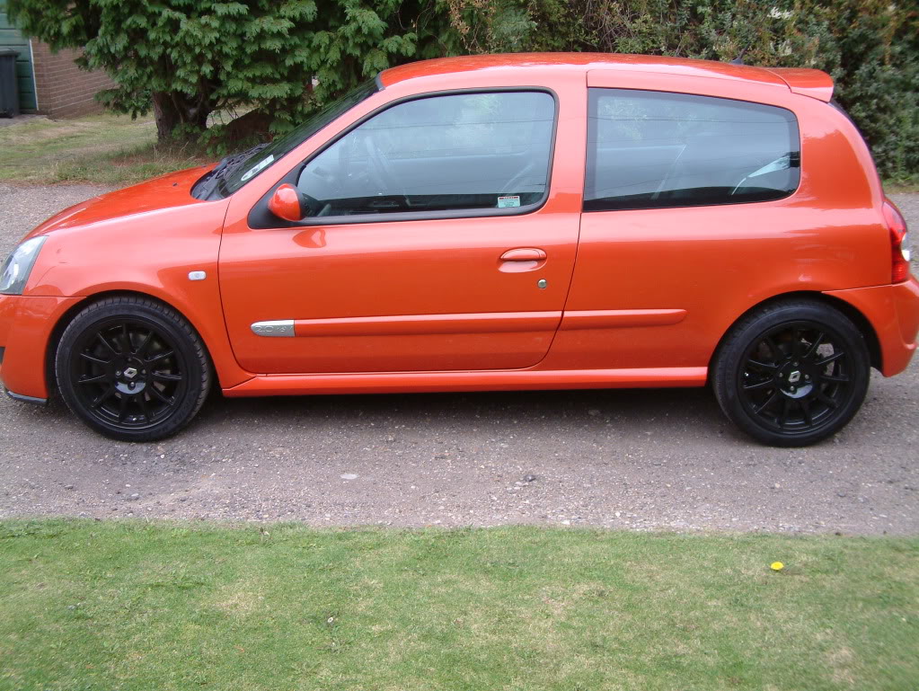 clio005.jpg clio005.jpg