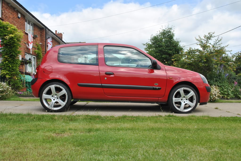 clio005.jpg clio005.jpg