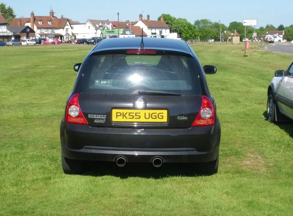 Clio005.webp