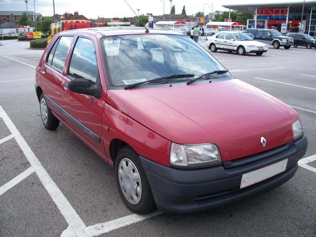 Clio005a.jpg