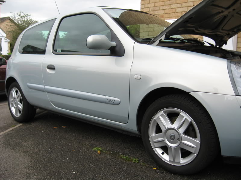 clio006-1.jpg