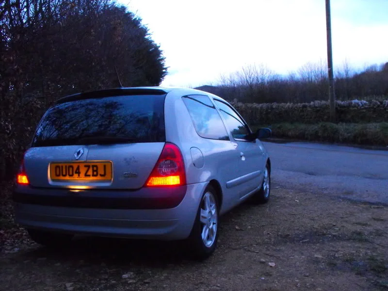 clio006-3.webp