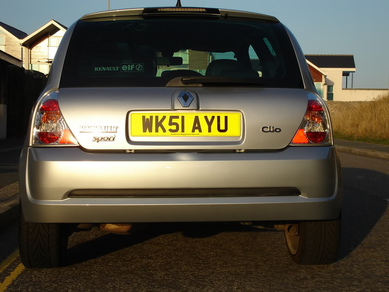 clio006.jpg