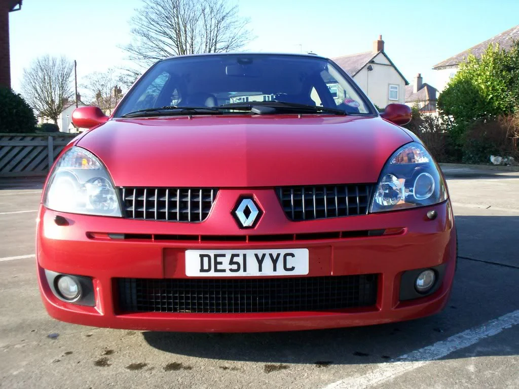 clio006.webp