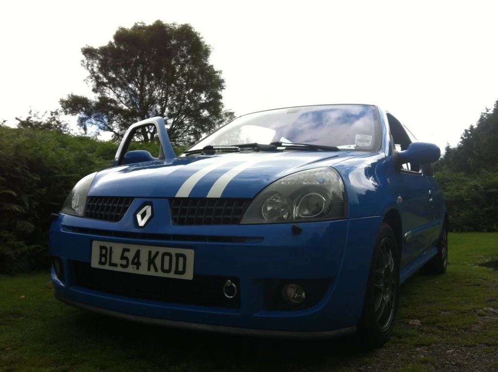 clio006.webp