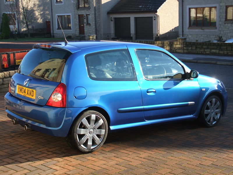 clio007.jpg