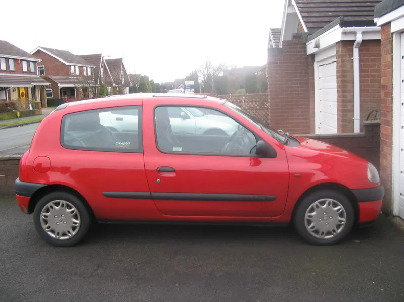 clio007.webp