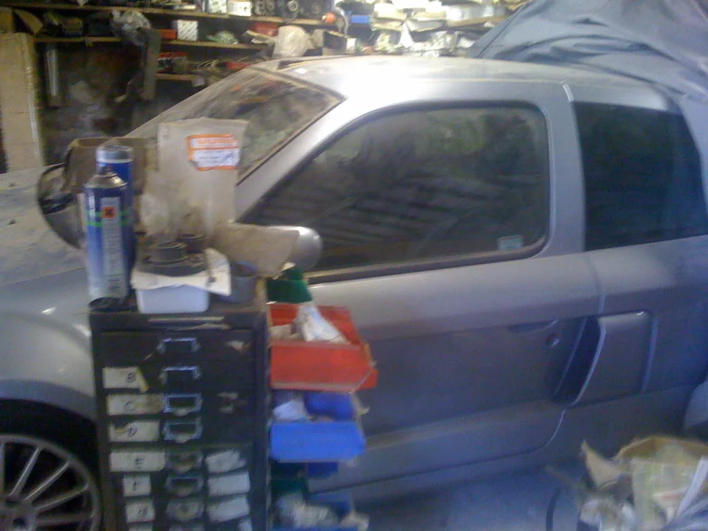 clio008.webp