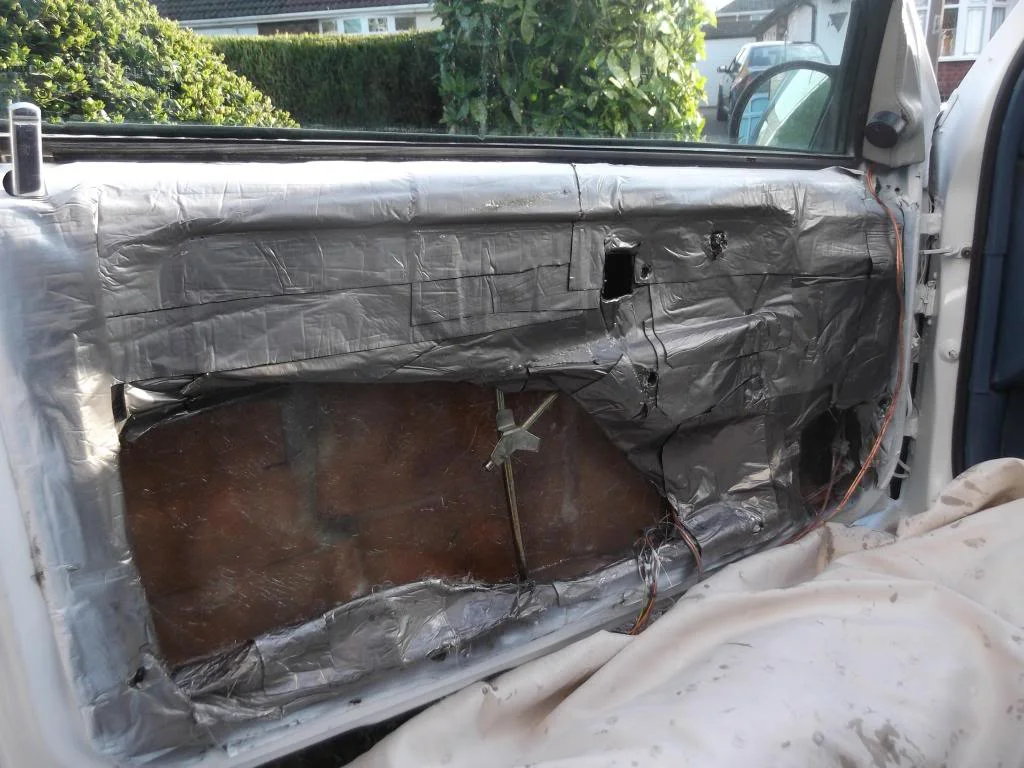 clio008_zps1afdab25.webp