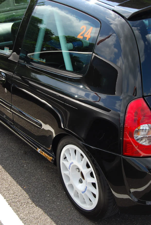 Clio01.webp