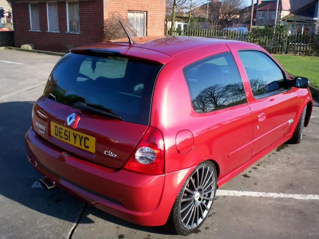clio010.webp