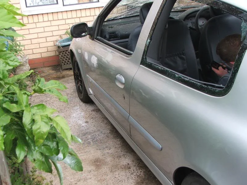 clio011.webp