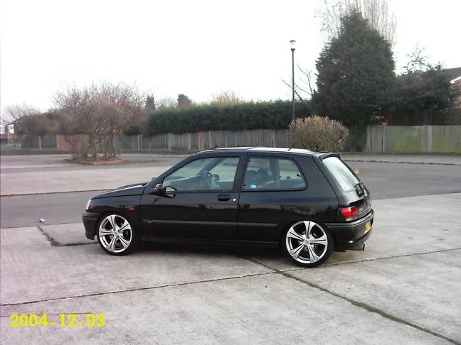 clio012.webp