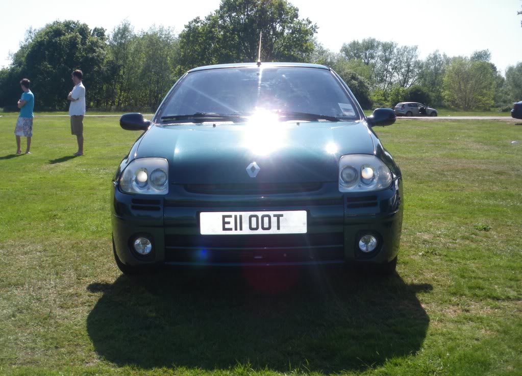 Clio013.jpg