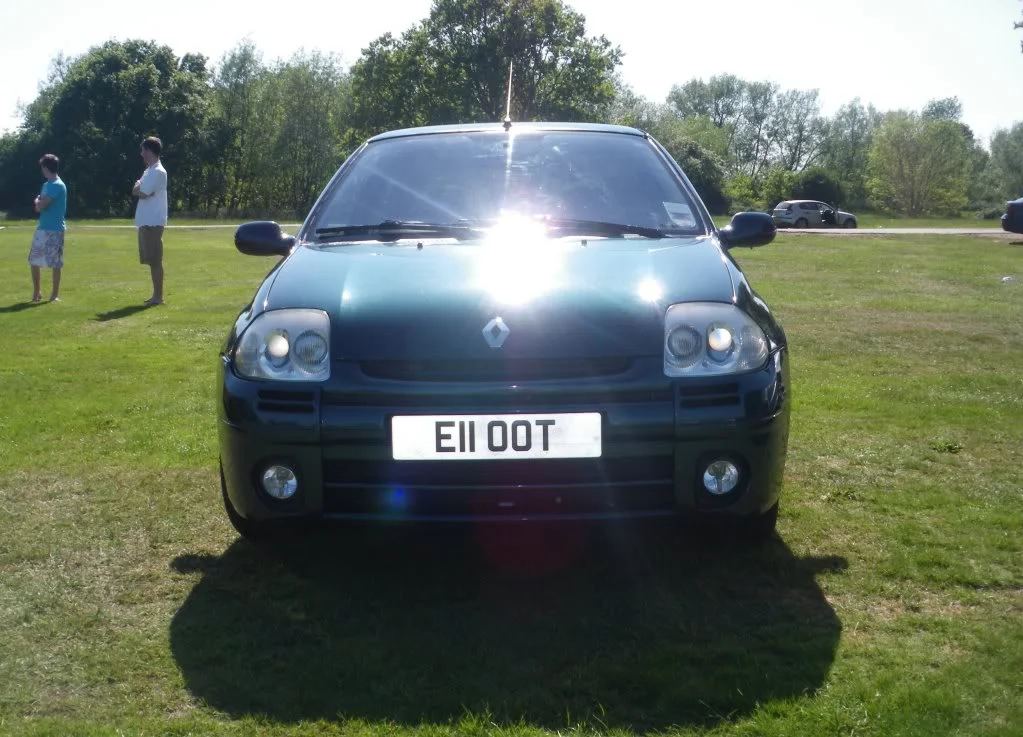Clio013.webp