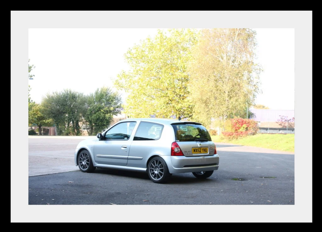 clio014-1.webp