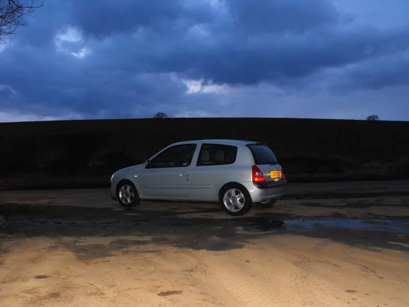 clio015-1.webp