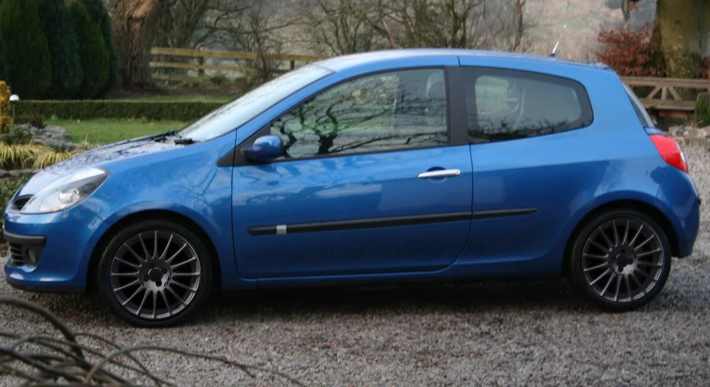 CLIO015.webp