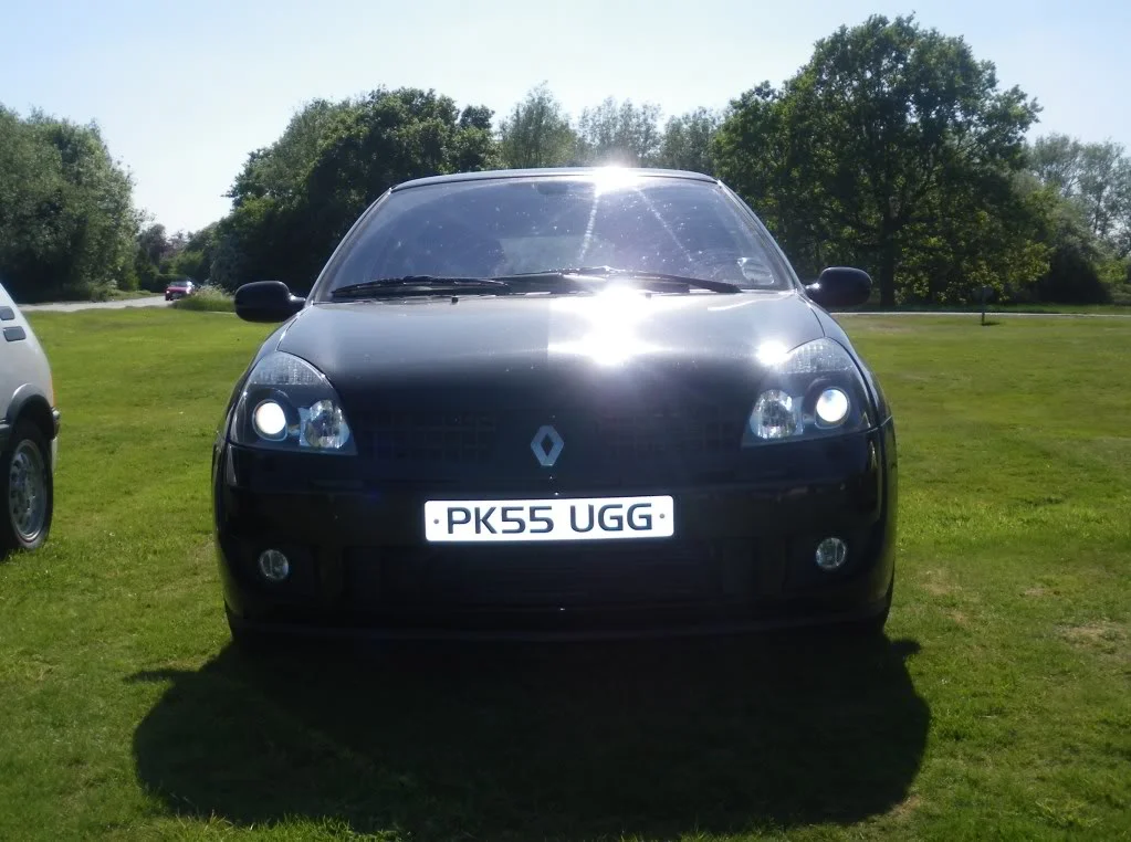 Clio016.webp